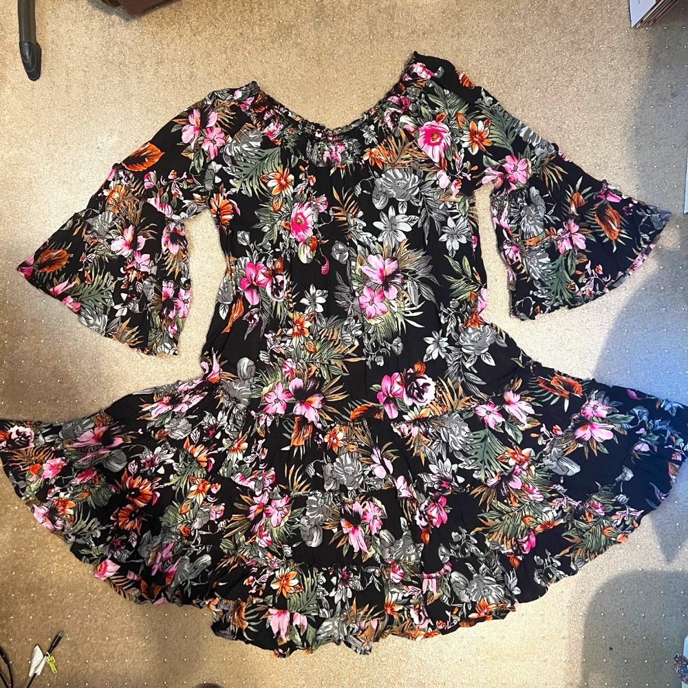 Millenium Black & Floral 3/4 Sleeve-Flowy-Off Shoulder or On-Mini-Size Medium